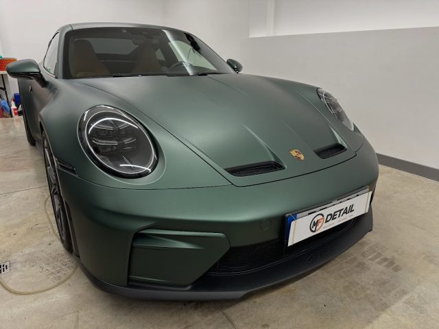 Porsche GT3 Touring | Car Wrap MF Detail 

Projeto executado com foco total em precisão e performance visual.
Aplicação de Car Wrap respeitando cada curva, ângulo e tolerância do Porsche GT3 Touring.

O material atua como camada de proteção da pintura original, reduzindo impactos de detritos, riscos leves e desgaste térmico, sem comprometer linhas, folgas ou aerodinâmica.

✔ Corte e aplicação controlados
✔ Acabamentos técnicos e uniformes
✔ Reversibilidade total

Aqui, o detalhe não é estético.
É engenharia aplicada ao visual.

📍 Montijo
📲 @mfdetailofc
📞 912 252 913

#mfdetail #carwrapping #porschegt3 #gt3touring #carwrap